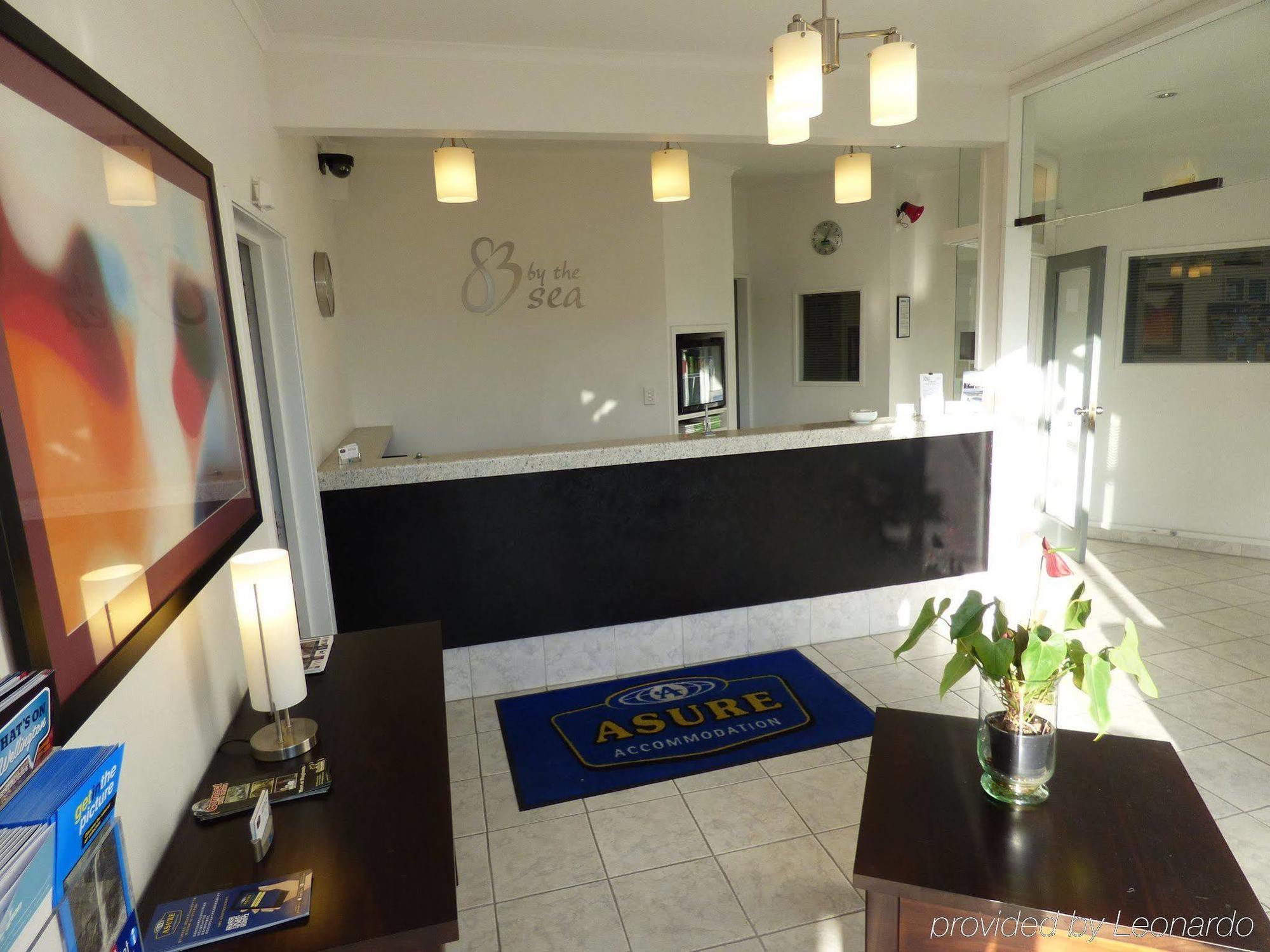 83 By The Sea Motor Lodge Lower Hutt Bagian luar foto
